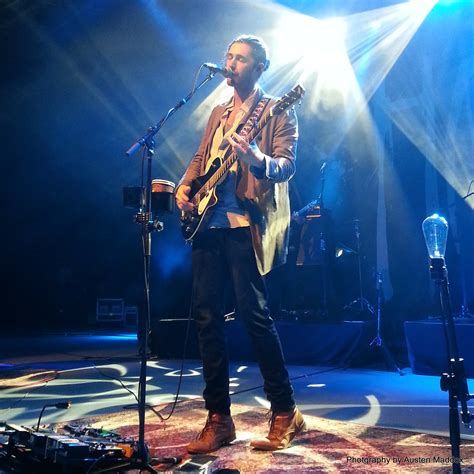 Hozier atlanta - Acknowledging that love can bring love and light but can burn and be unobtainable/ untouchable. Sort of a spin on "the monkey reaching for the moon" tale. Sunlight is a beacon of love, safety, hope, but to reach it will ultimately burn you but for a touch of warmth and glory it's worth it. 3. [deleted] • 5 yr. ago.